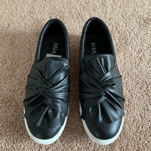 MIA Zena Black Front Twist Knot Slip On Loafers